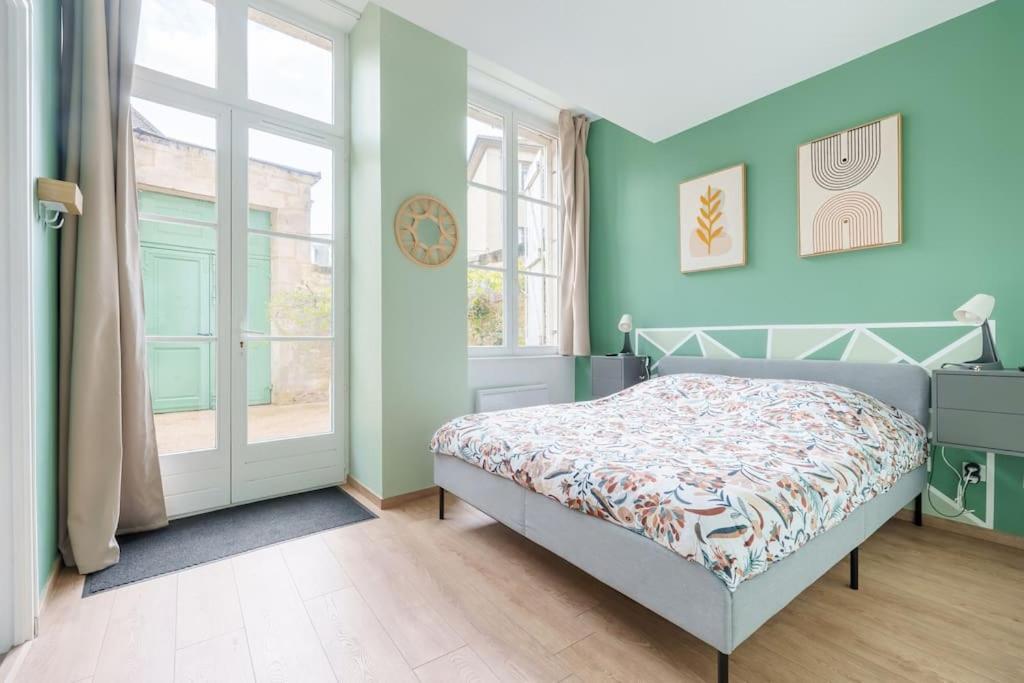Appartement Lumineux Avec Cour Шомон Экстерьер фото