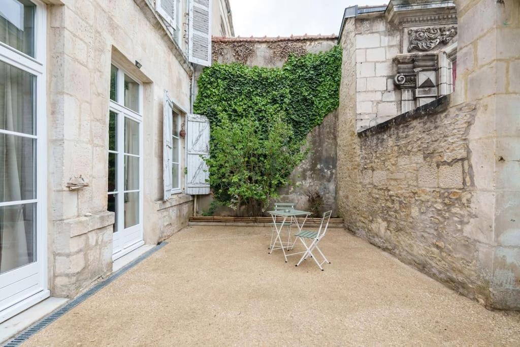Appartement Lumineux Avec Cour Шомон Экстерьер фото